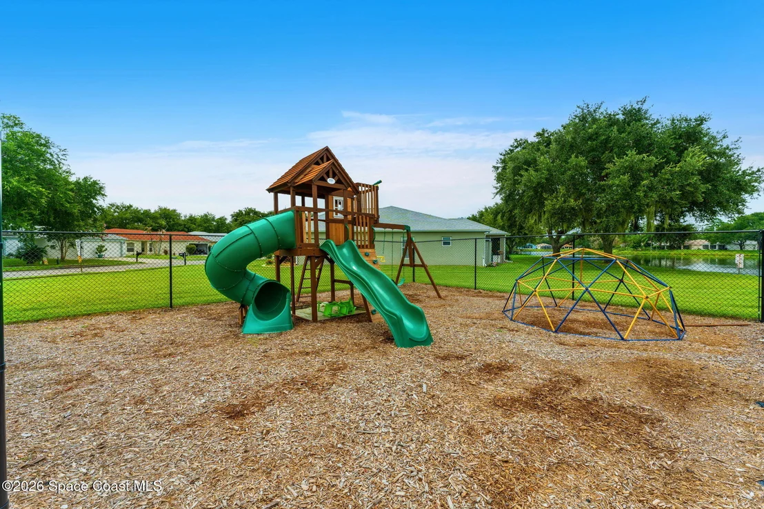 Photo of 1623 Vista Lake Circle