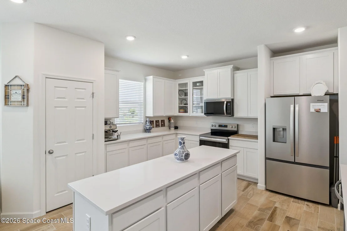 Photo of 5063 Alabaster Drive