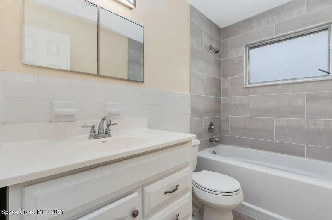 Photo of 4830 Cocoanut Drive