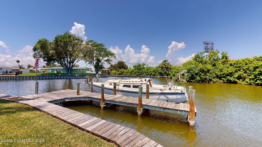 Photo of 452 Eagle Drive