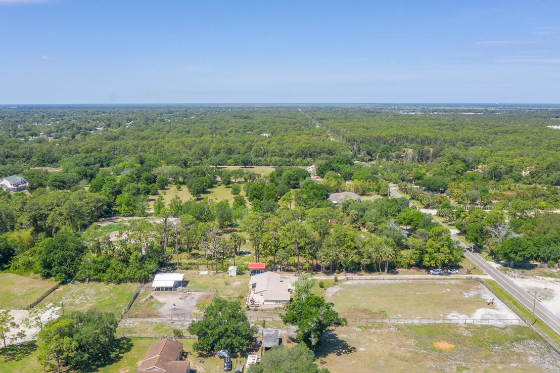 Photo of 3635 Hield Road