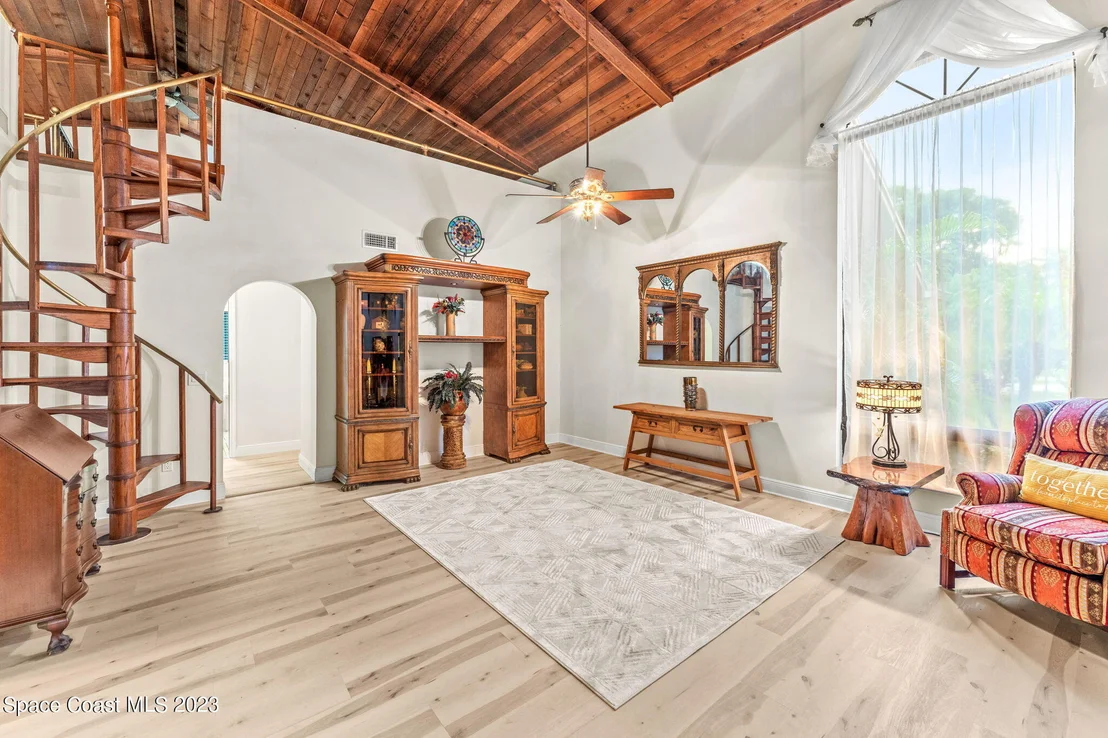 Photo of 2499 Hideaway Lane
