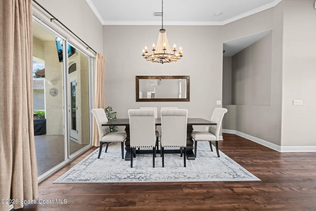 Photo of 842 Thrasher Drive