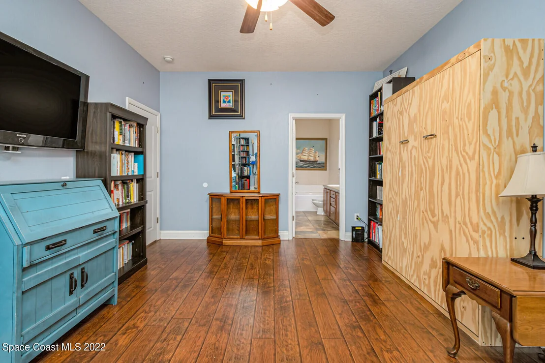 Photo of 2383 Merlin Drive