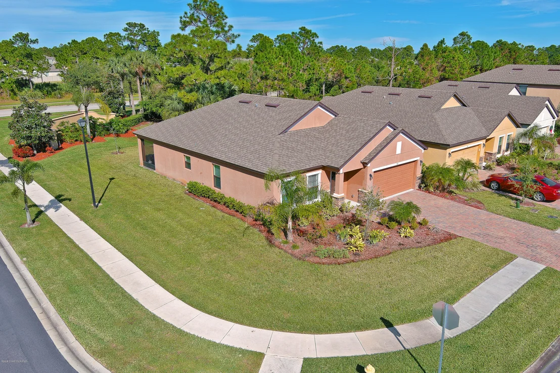 Photo of 505 Trymore Drive SE