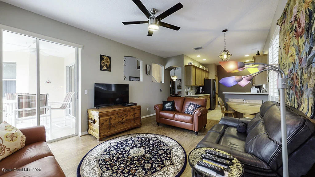 Photo of 8221 Simpkins Way