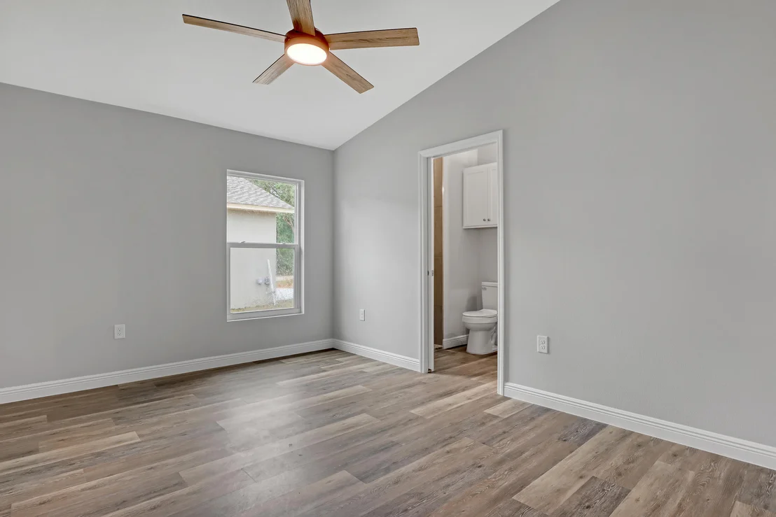 Photo of 5750 Palm Street