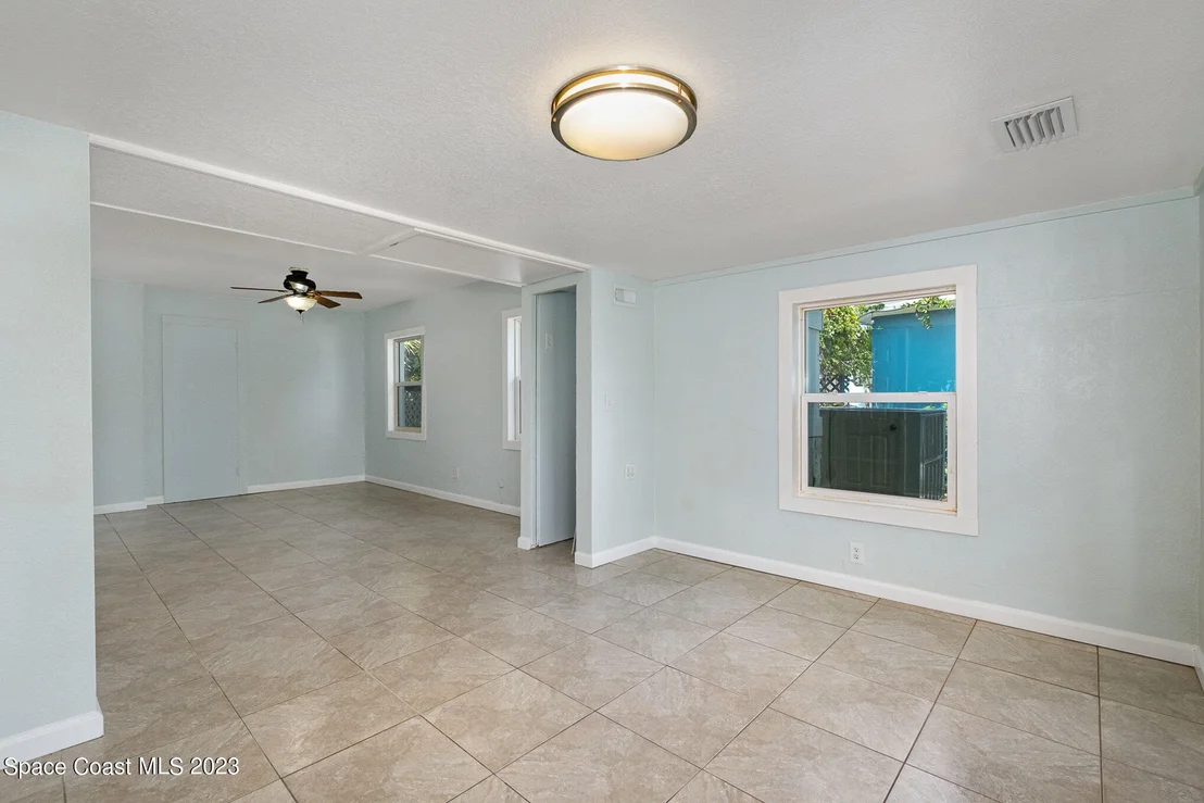 Photo of 3957 Canal Drive