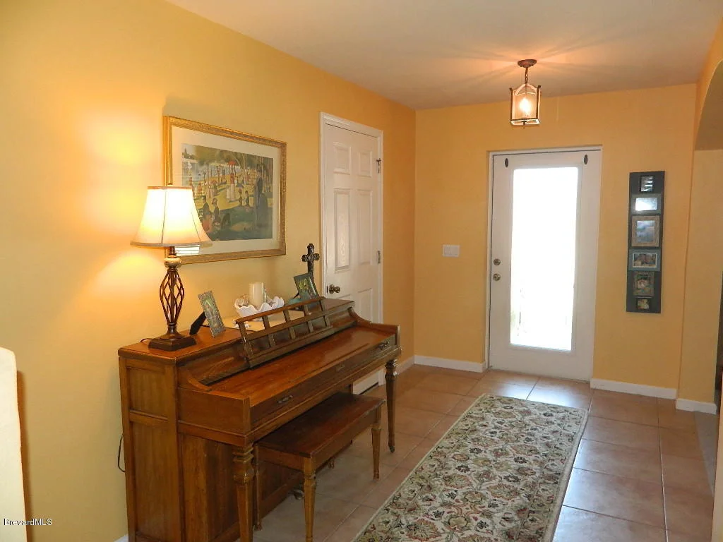 Photo of 295 Dryden Circle