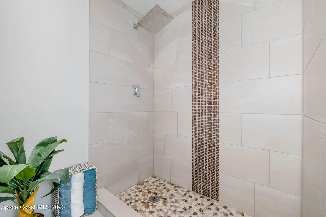 Photo of 1091 Pace Drive NW