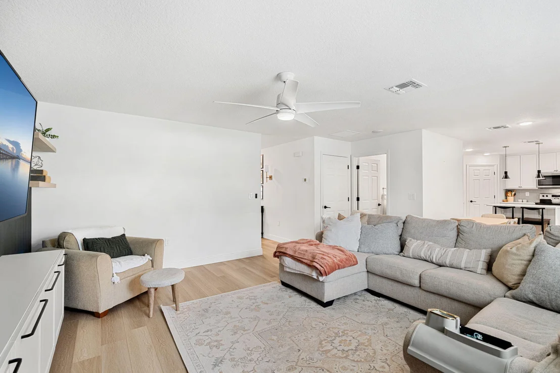 Photo of 1059 Dania Circle NE