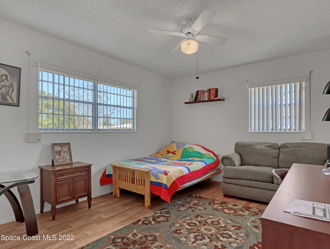 Photo of 2724 Rodeo Drive NE
