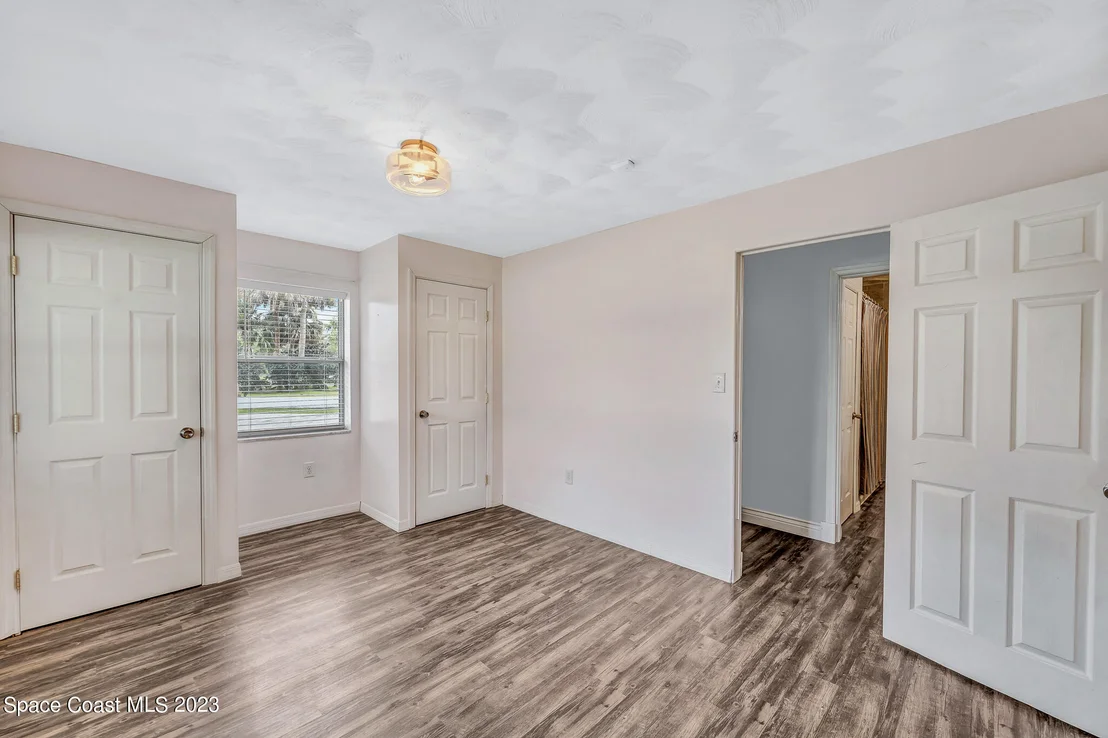 Photo of 7575 Henry Avenue