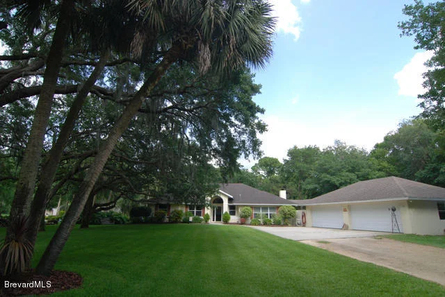 Photo of 330 Campbell Drive