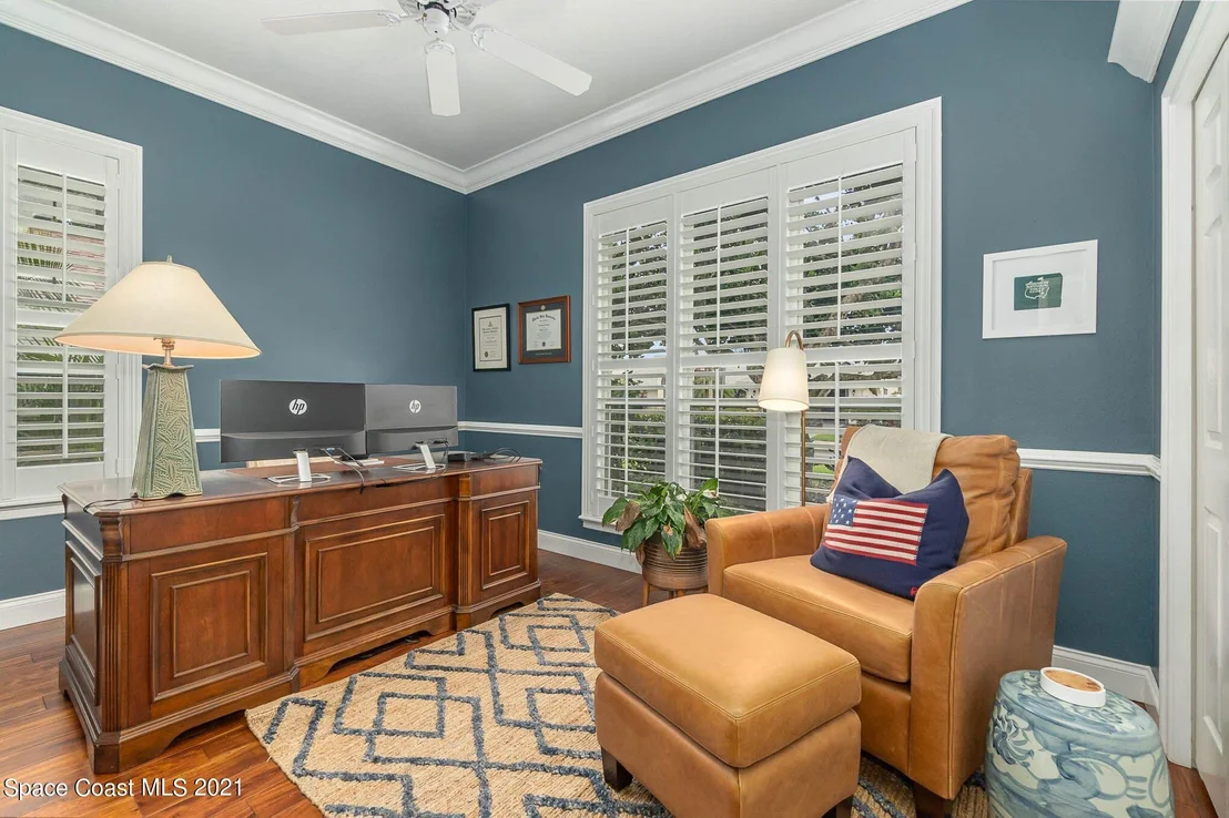 Photo of 975 Somerset Lane