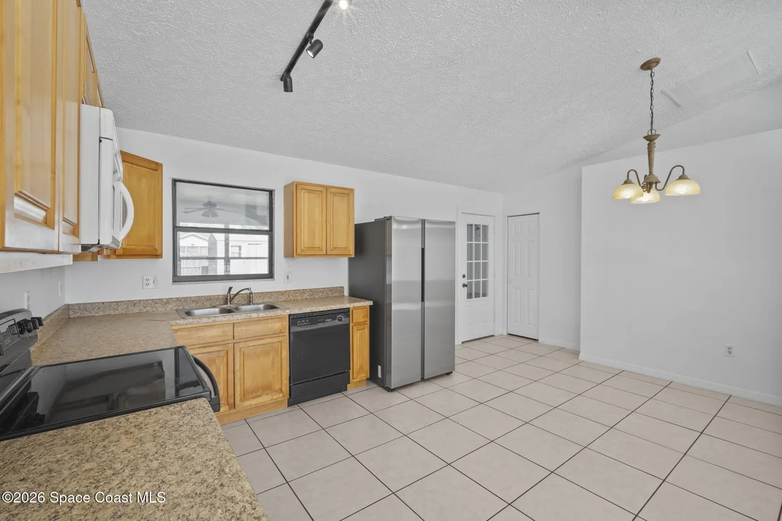 Photo of 6614 Haven Avenue