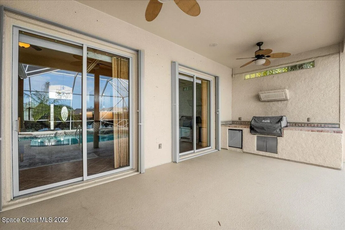 Photo of 4767 Alamanda Drive