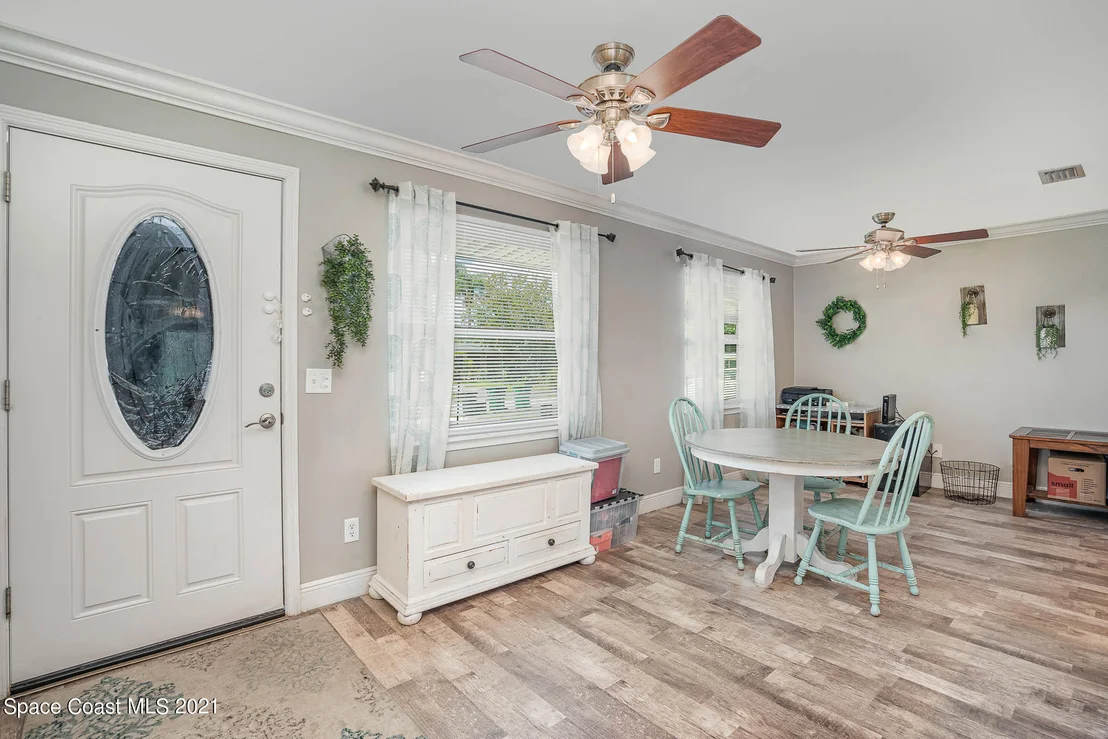 Photo of 1075 Judith Terrace