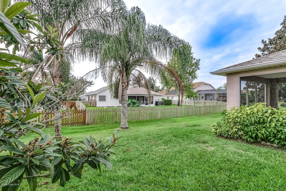 Photo of 933 Del Mar Circle
