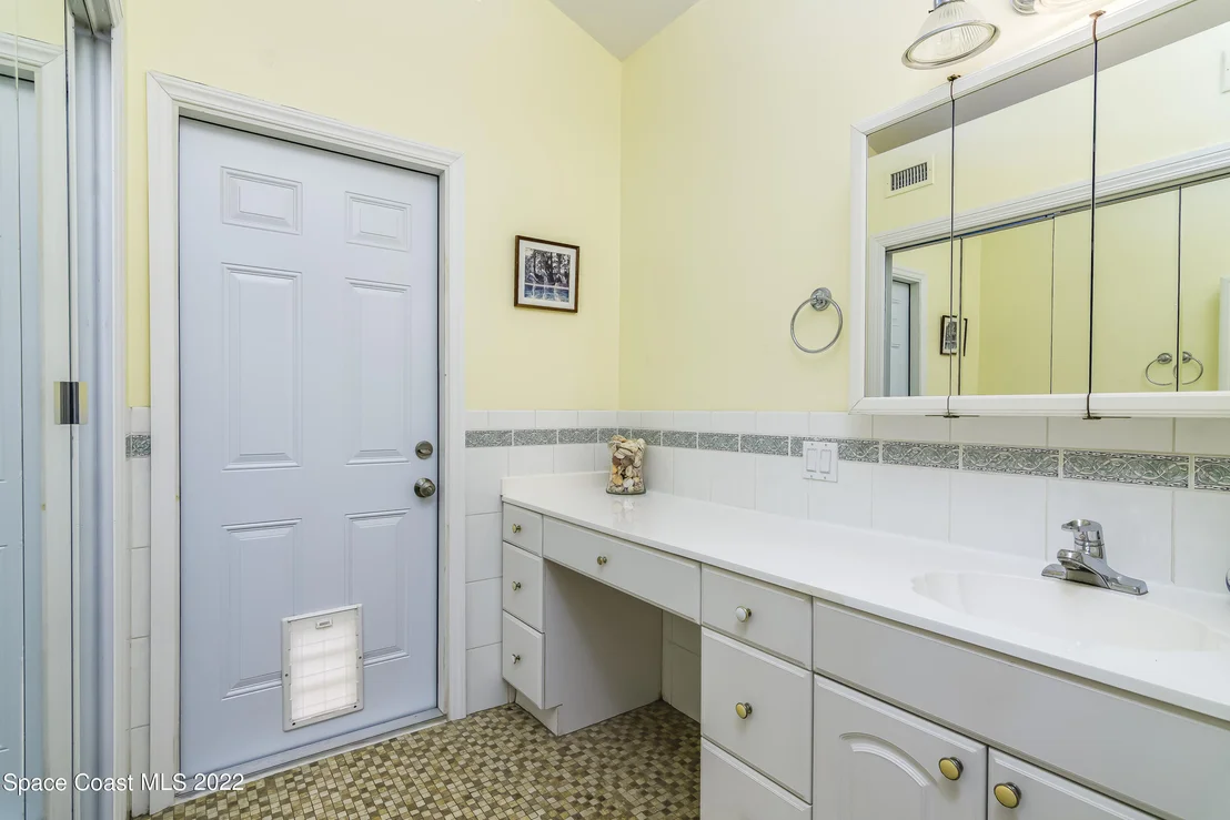 Photo of 2512 Pinehurst Circle