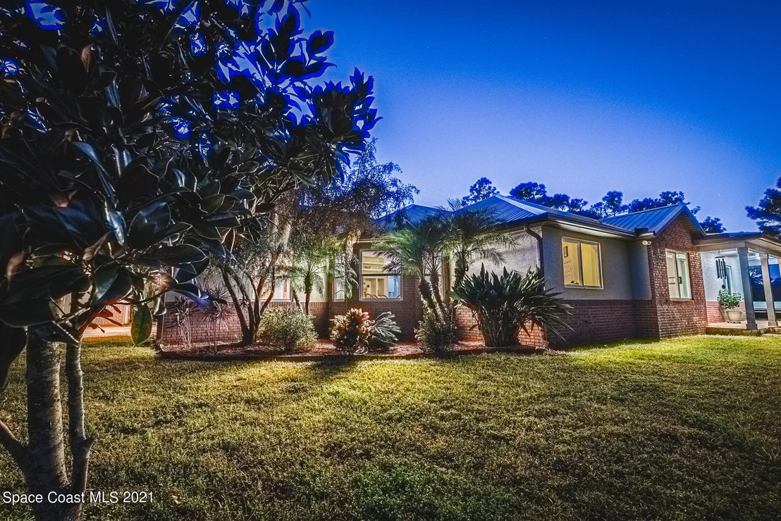 Photo of 4570 Alix Lane