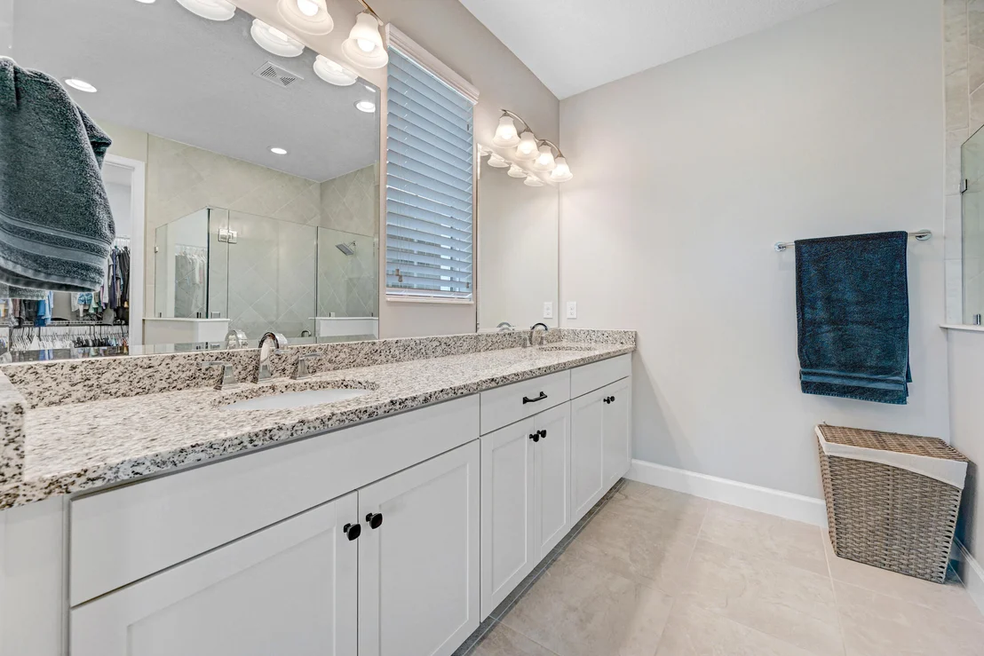 Photo of 9221 Udina