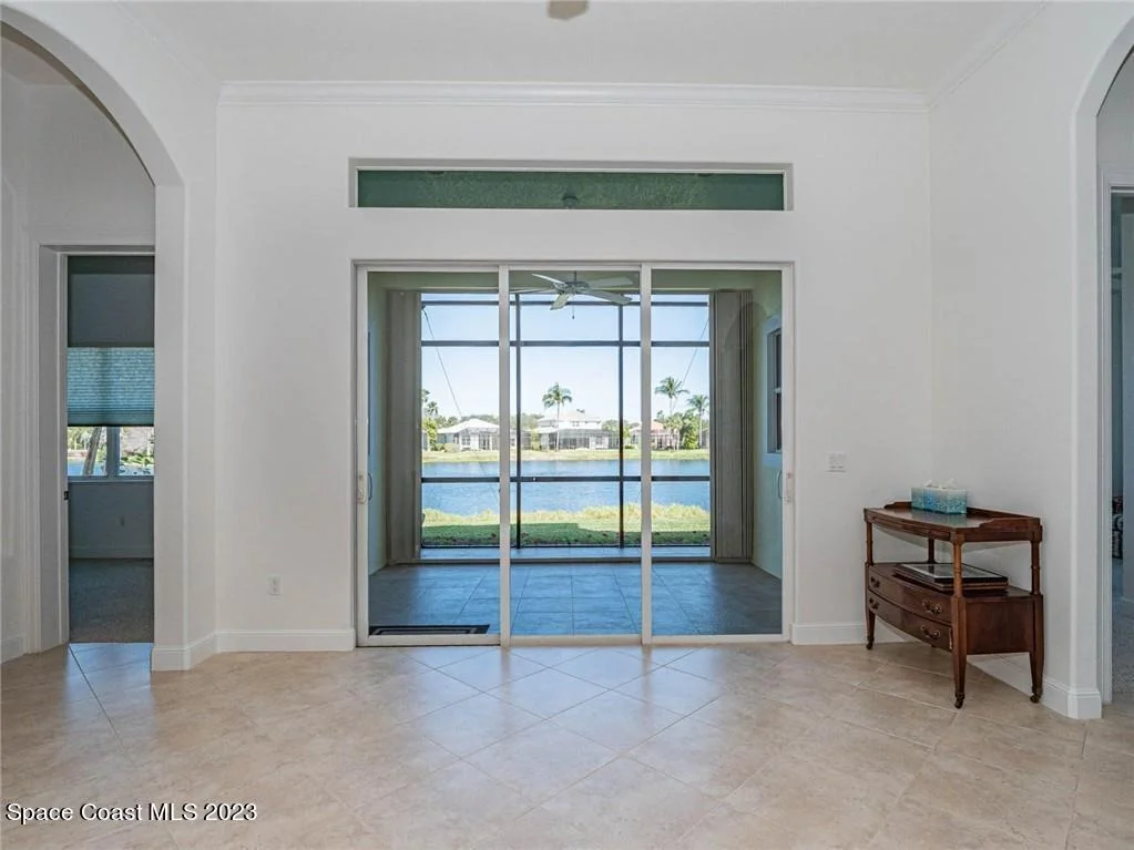 Photo of 1346 Riverside Lane