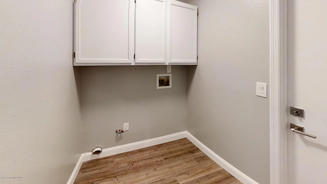 Photo of 925 Pelican Lane