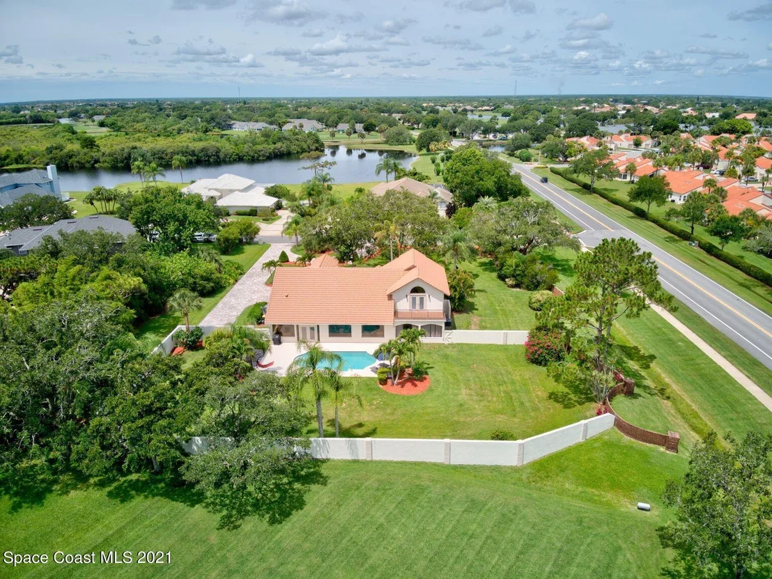Photo of 701 Oak Park Drive