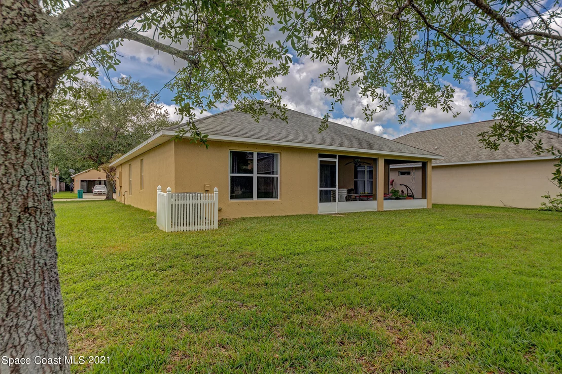 Photo of 2320 Stratford Pointe Drive