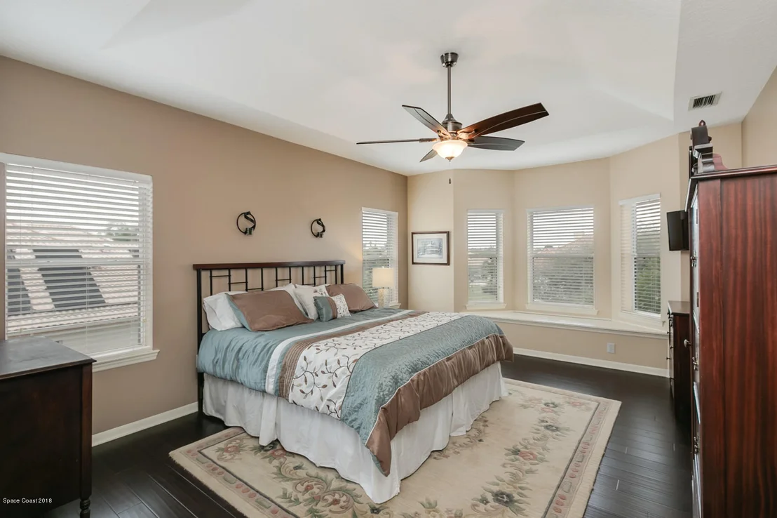 Photo of 333 Rio Villa Boulevard