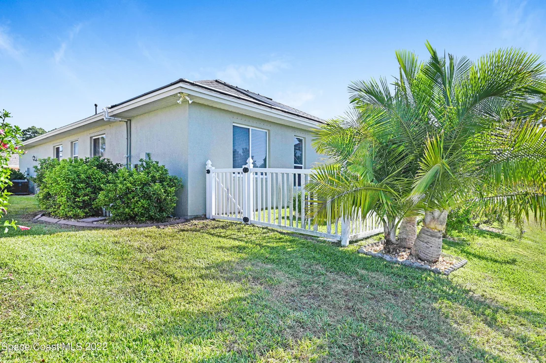 Photo of 1039 Wild Flower Drive