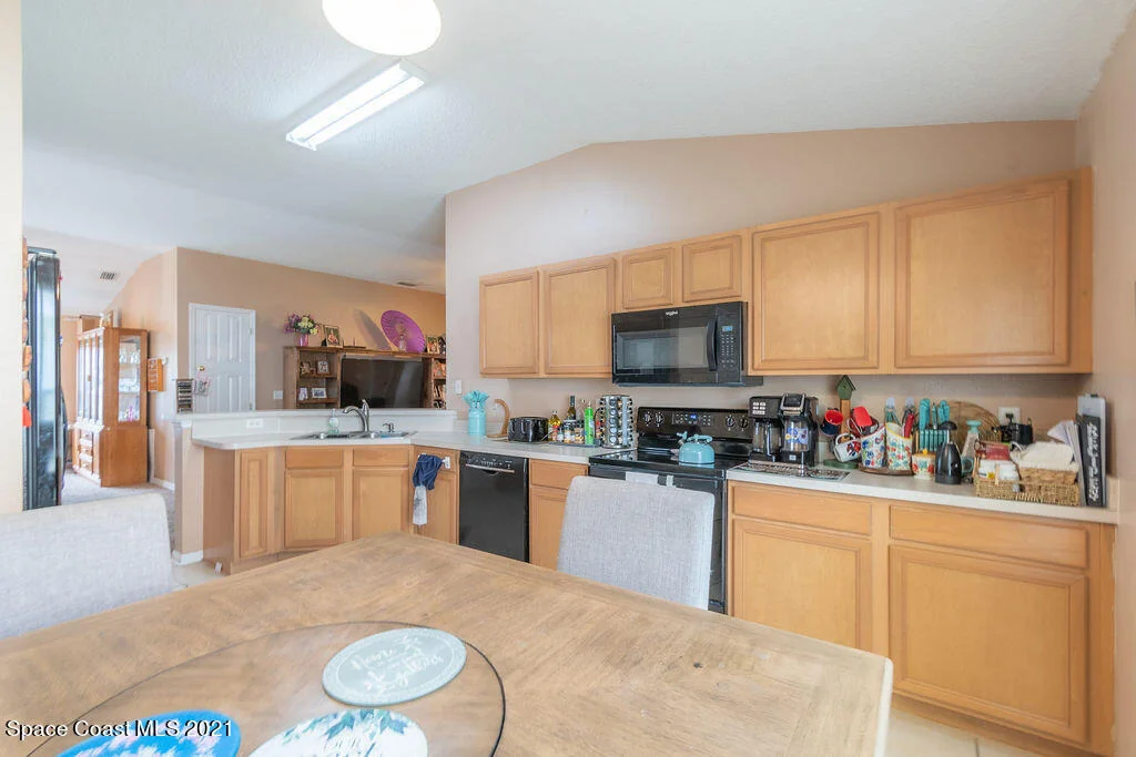 Photo of 2440 Bridgeport Circle