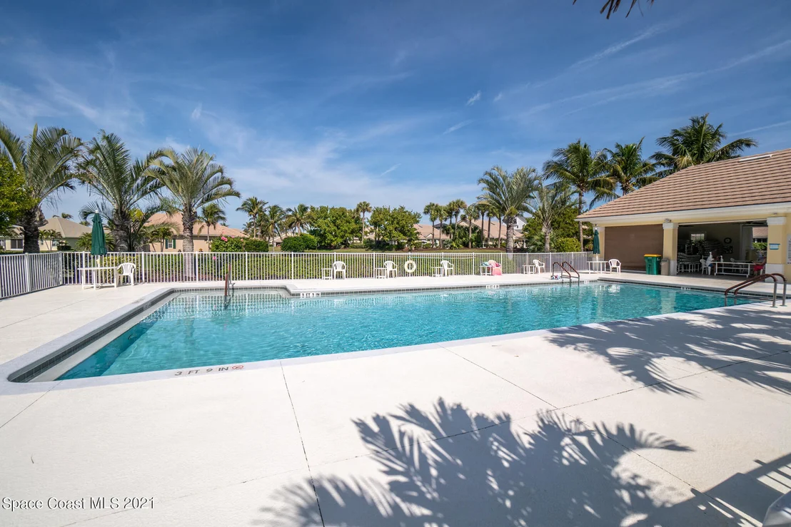Photo of 5467 Solway Drive