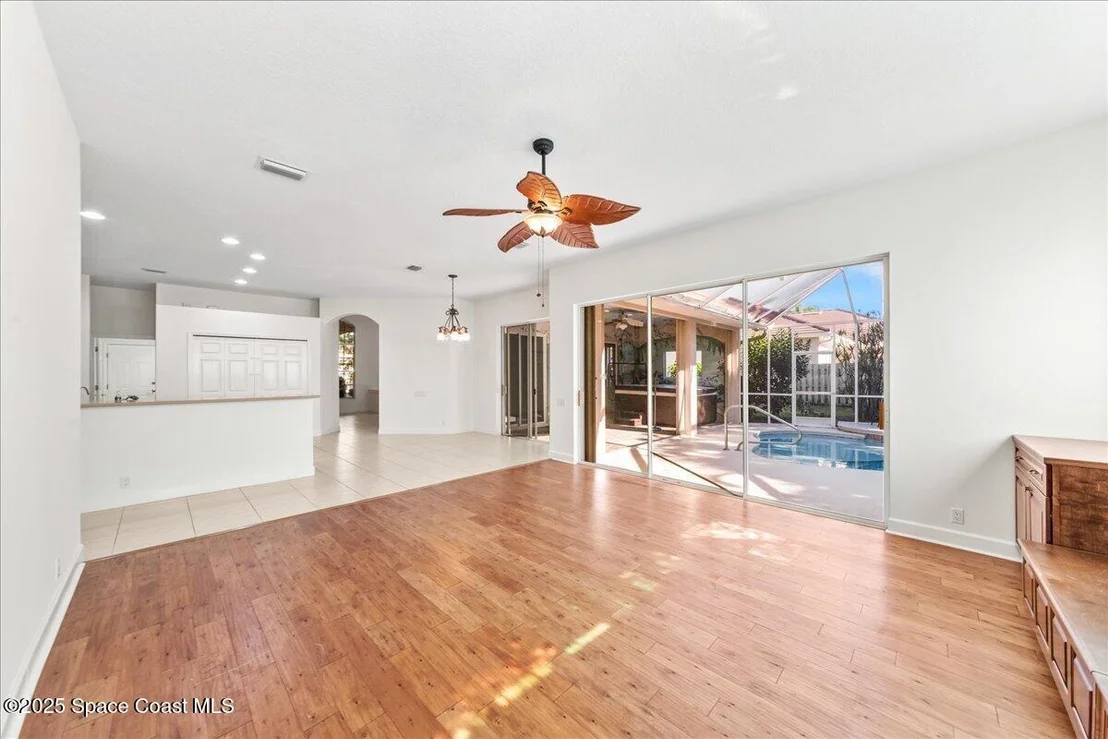 Photo of 327 Southampton Drive