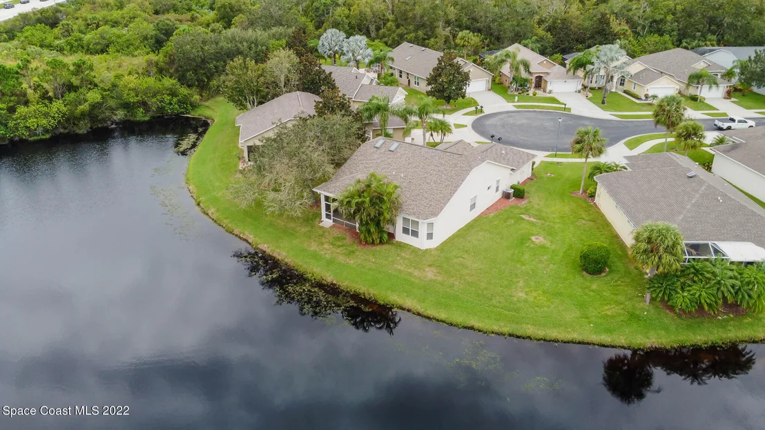 Photo of 1905 Ficus Point Drive