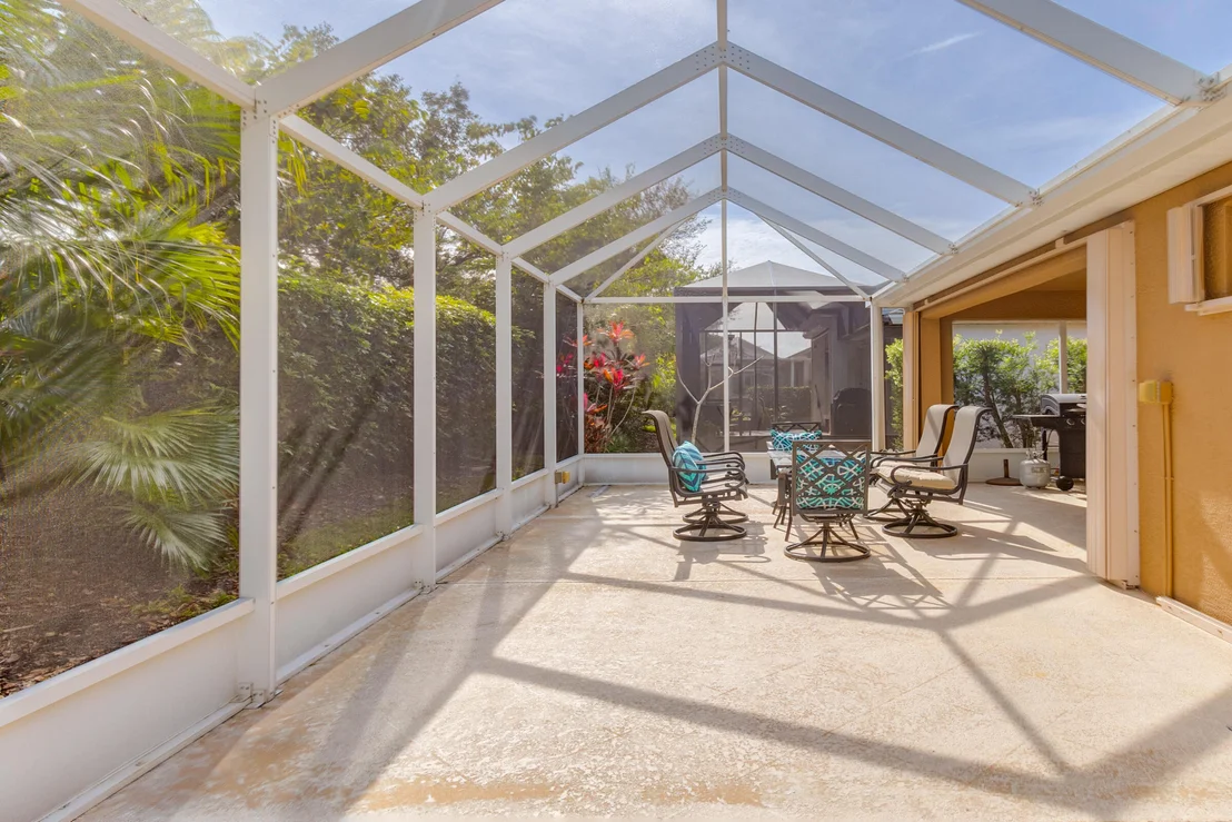 Photo of 7137 Broderick Drive