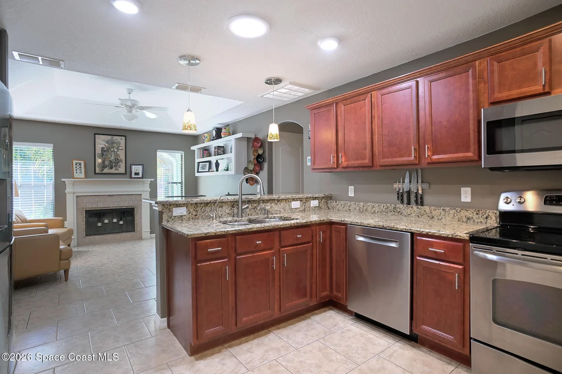 Photo of 305 Pelican Drive