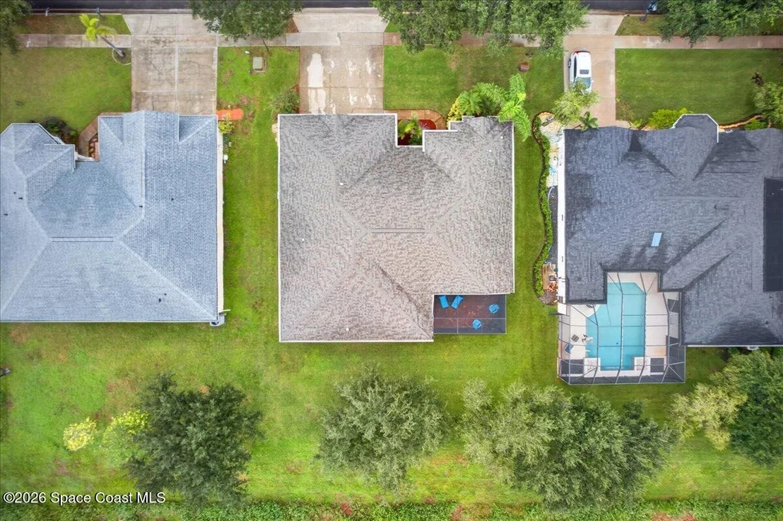 Photo of 1848 Windbrook Drive SE