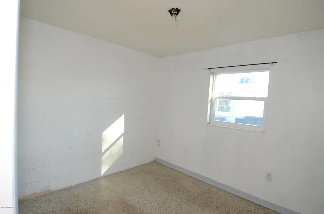 Photo of 740 Teak Drive