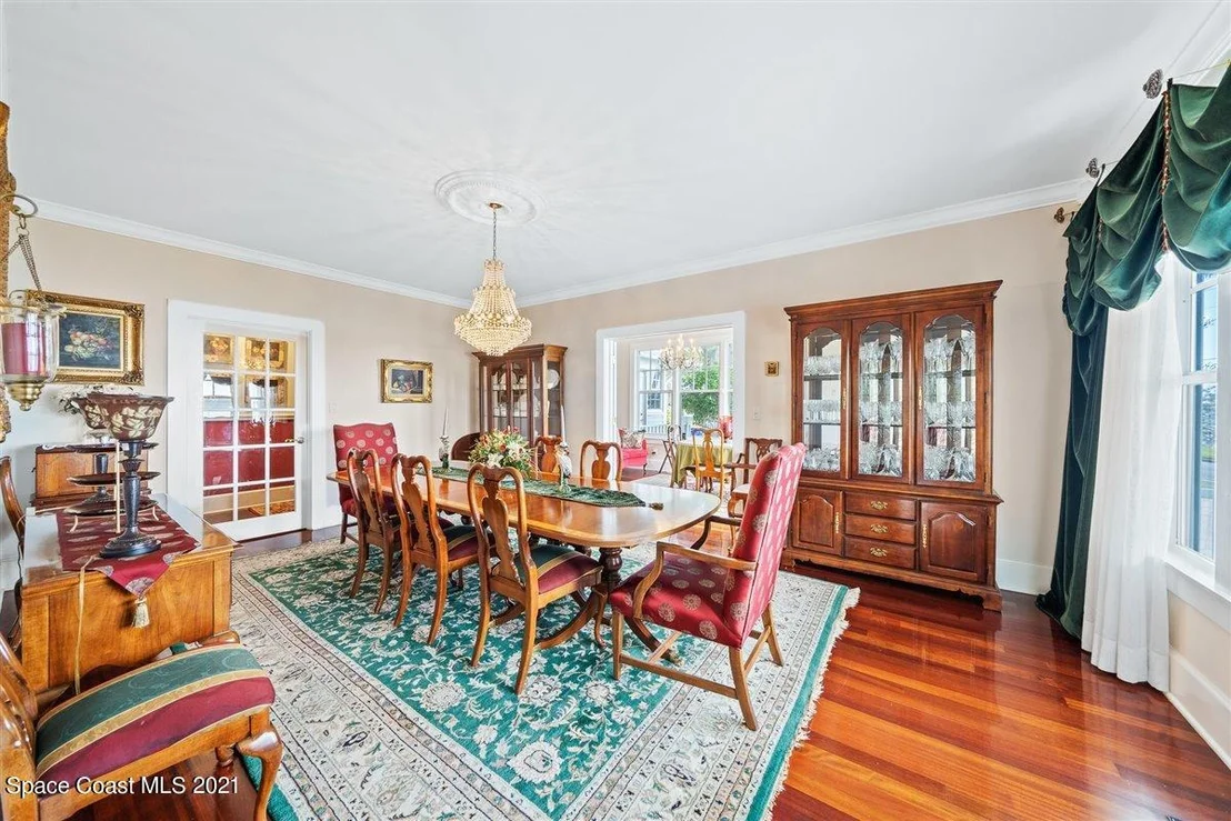 Photo of 515 Rockledge Drive