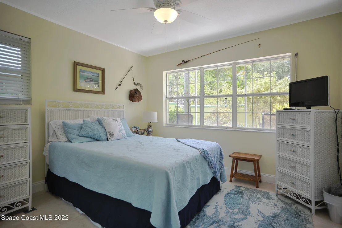 Photo of 45 W Bay Drive