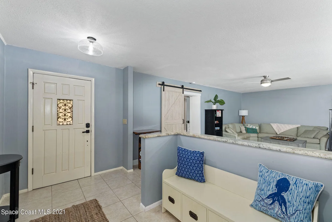 Photo of 211 Melbourne Avenue