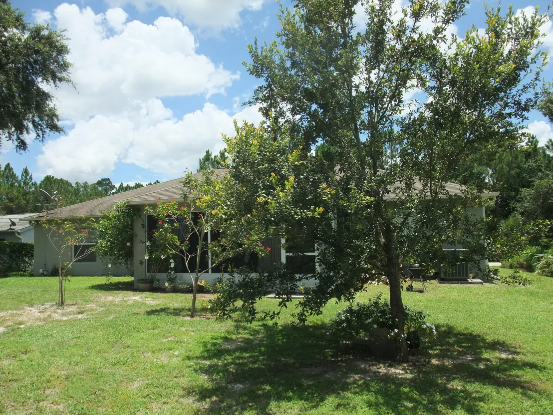 Photo of 1041 Pasadena Road SE