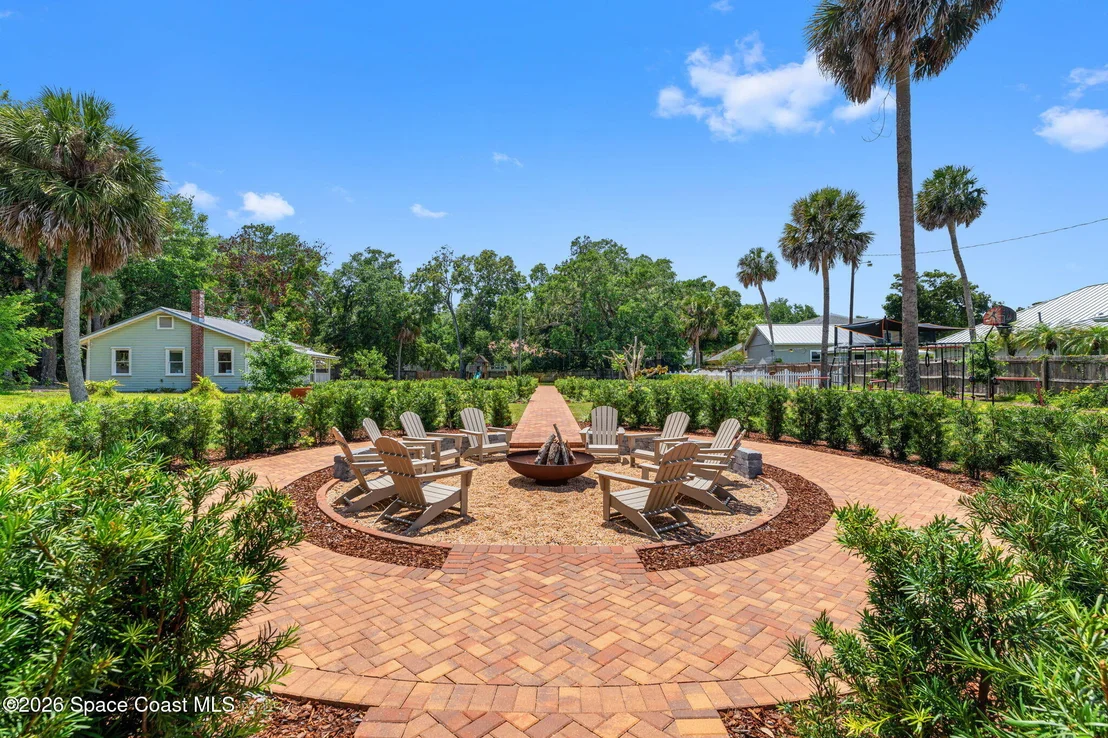 Photo of 1489 Rockledge Drive