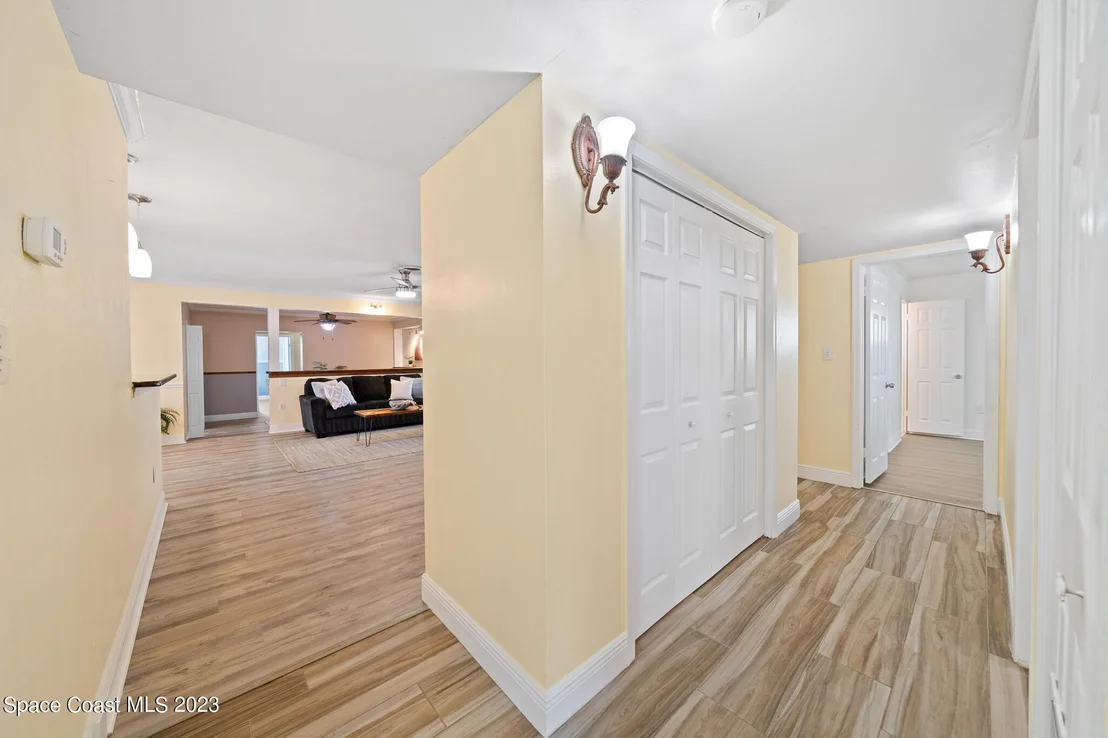 Photo of 275 Cinnamon Drive