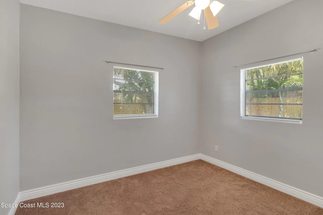 Photo of 1297 Ridgewood Drive