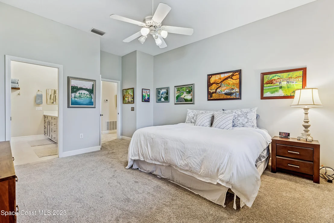 Photo of 1124 Fairlawn Drive