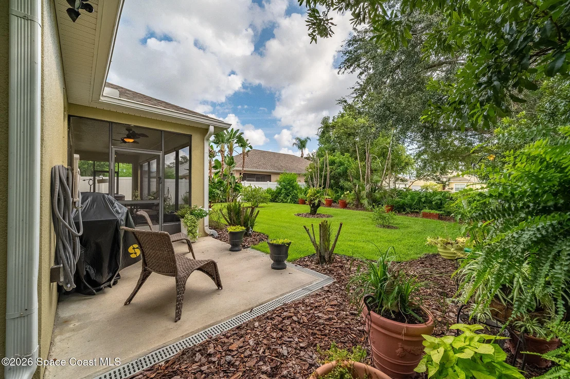 Photo of 522 Waterside Circle