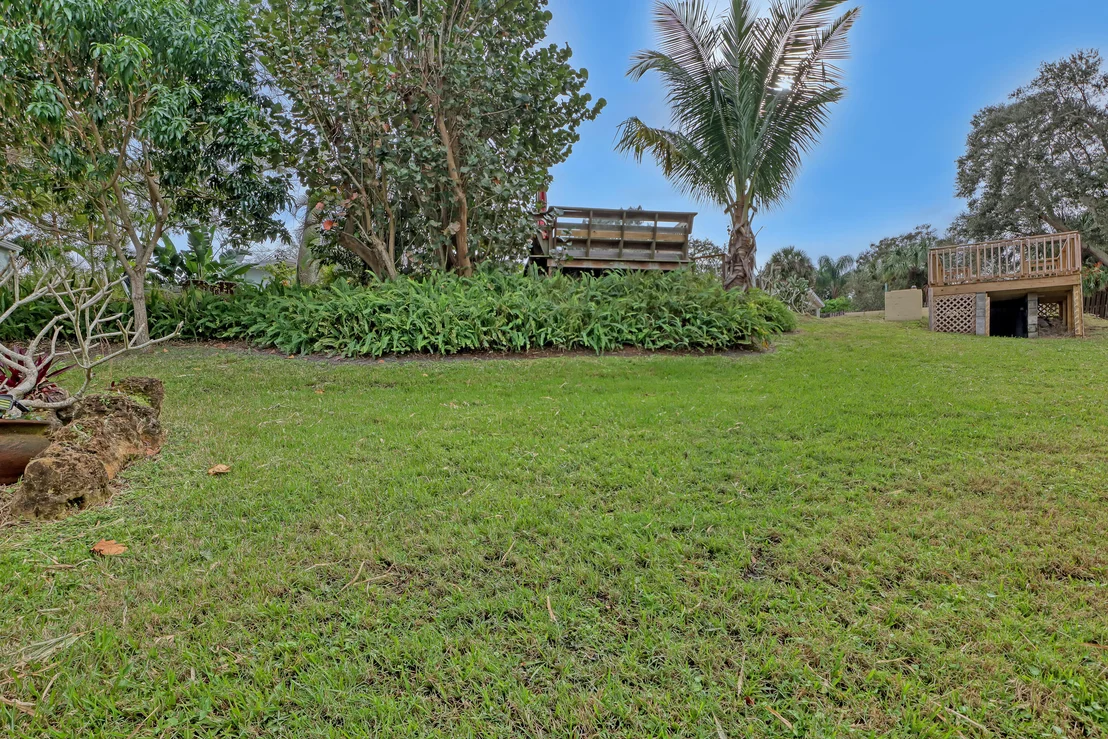 Photo of 592 Hillside Court